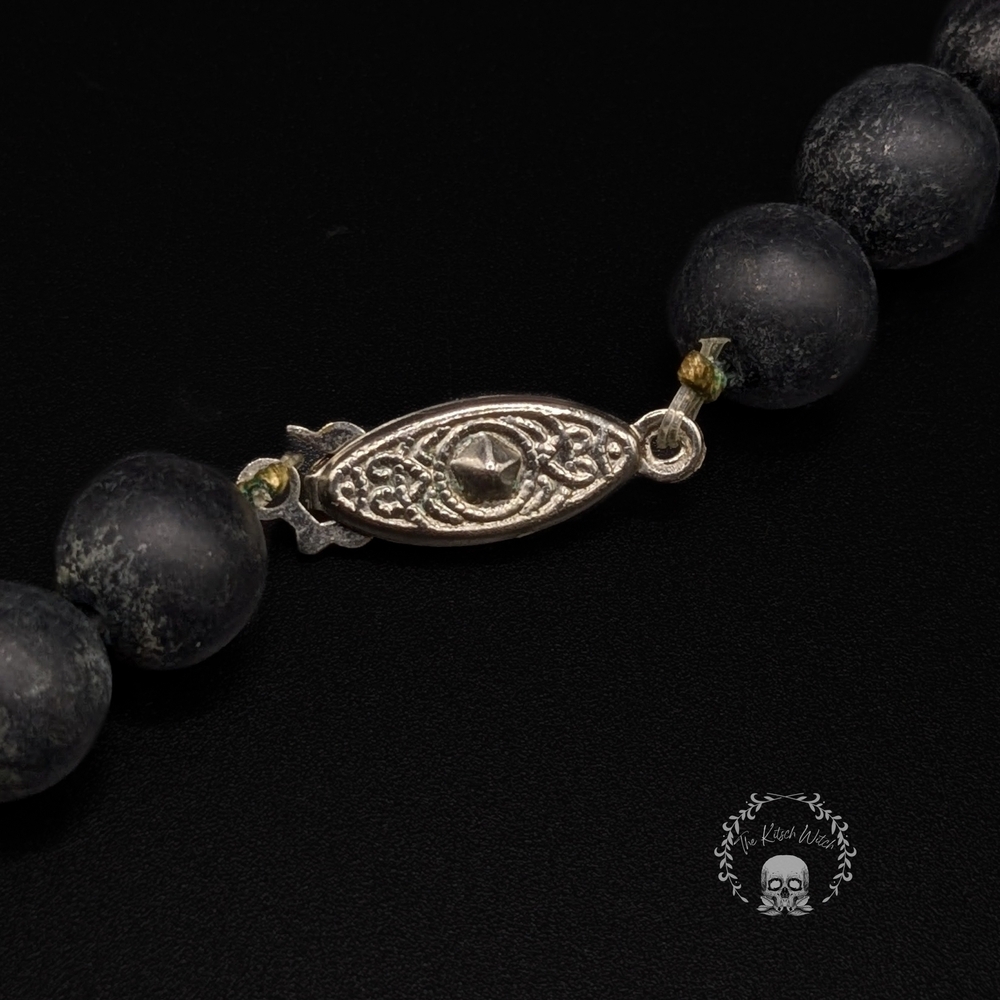 Vintage Early LEE SANDS Zebra Coconut Wood Necklace with Mother Of Pearl Accents - Picture 6 of 8